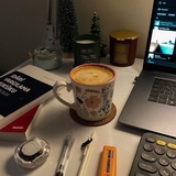Telegram profile photo for " اتاقِ کوچیکِ نورا ☕. ノラ