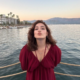 Telegram profile photo for 1000 и 1 слово | SAVRO