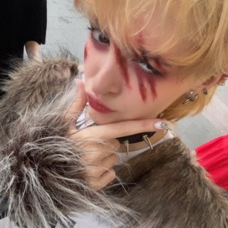 Telegram profile photo for 𝙬𝙖𝙮. (𝙖 𝙡𝙞𝙩𝙩𝙡𝙚 𝙨𝙖𝙙𝙞𝙨𝙩𝙞𝙘)