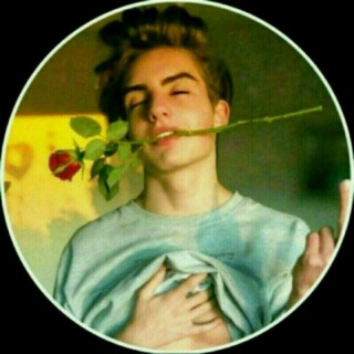 Telegram profile photo for هلوســـات عاشـ๋ــ̲ـــ̡ــق‹⇡ٴ⁽♡₎⇣›