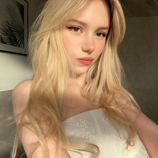 Telegram profile photo for Anna
