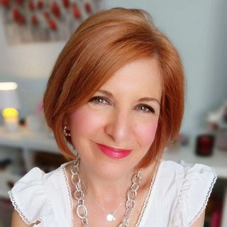 Telegram profile photo for OLGA CHOLBI | Farmasi Beauty Influencer 🍀