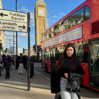 Telegram profile photo for polinaspeaks lessons
