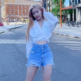 Telegram profile photo for Yeseo.
