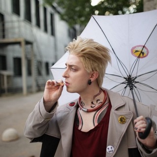 Telegram profile photo for Razo_cos Одолжил костюм у друга