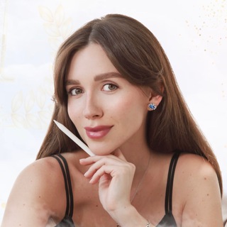 Telegram profile photo for Трансформация иллюстратора ✨