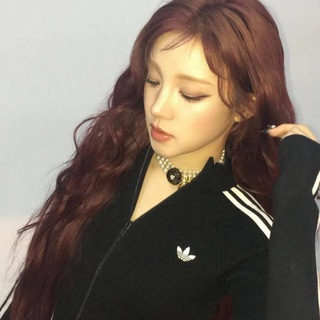 Telegram profile photo for chiot - YUqi éternell 🖤 .’