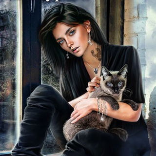 Telegram profile photo for 🌻Лесса Каури, писатель||🕊️Крылатые миры🕊️