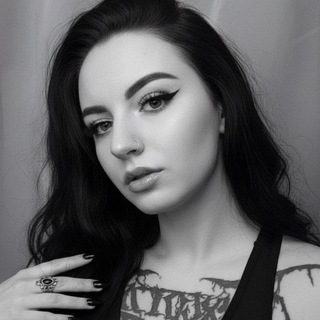 Telegram profile photo for 𝐕𝐈𝐎𝐋𝐄𝐓𝐓𝐀 🐈⬛🔮 𝐌𝐀𝐆𝐈𝐂