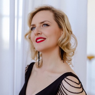 Telegram profile photo for Юлия Яковлева. Бизнес с эфирными маслами 💧