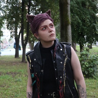 Telegram profile photo for Крис что то делает