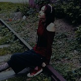 Telegram profile photo for 《<{•^•^}>А̸͇͍̀̀к̵͓̙̺̔̚͠и̴̢͖͙̒͒̈́<{•^•^}>》
