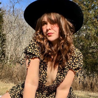 Telegram profile photo for Maggie May stories