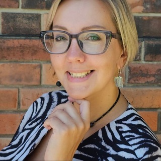 Telegram profile photo for Руны: ответы на любые вопросы! Руническая магия с умом! Рунические талисманы и браслеты!