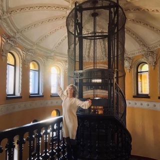 Telegram profile photo for Прогулки с петербурженкой