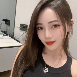Telegram profile photo for 上海高挑白嫩大学生外出兼职品茶