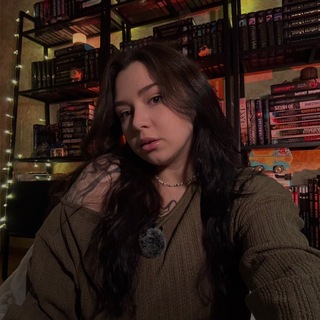 Telegram profile photo for Настя в книжном 🤎
