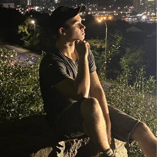 Telegram profile photo for Alex Code 👨💻