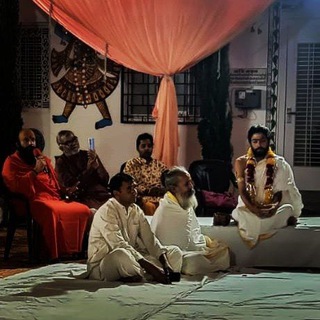 Telegram profile photo for श्रीमन्निग्रहाचार्यसन्निधानम् (Jagadguru Nigrahacharya जगद्गुरु निग्रहाचार्य)