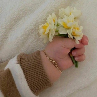 Telegram profile photo for رُوح هائِمَة"