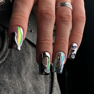 Telegram profile photo for Дизайны ногтей для подростков 💅