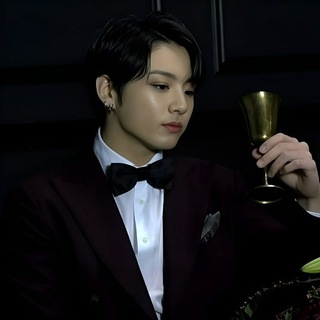 Telegram profile photo for ᅟ ᅟ ᅟ 𝚨𝗋𝖼𝗁꯭𝗂𝗏𝖾 .