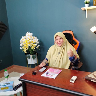 Telegram profile photo for UstazahZaiDeHati