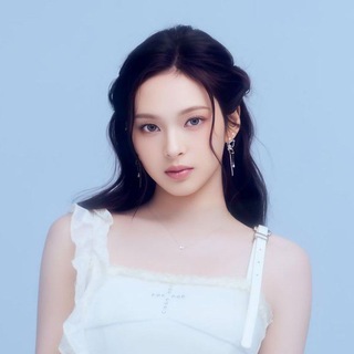 Telegram profile photo for 🪼Черешня и картонка - рест