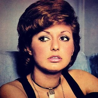 Telegram profile photo for آهنگ نوستالژی💃🏻