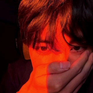 Telegram profile photo for writes kitkkt