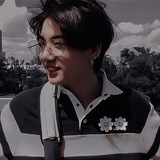Telegram profile photo for ⟭𝔹𝕋𝕊⟬⁷