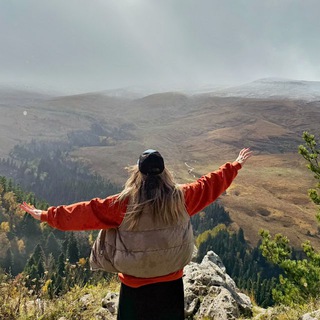 Telegram profile photo for ola.land: искусство быть собой