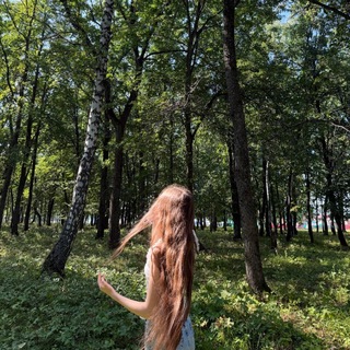 Telegram profile photo for 𝑒𝓁𝒾𝓃𝒶