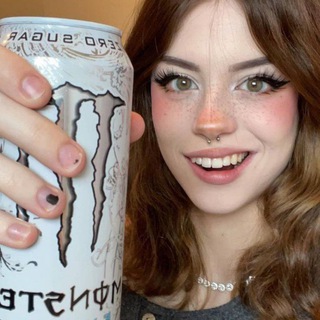 Telegram profile photo for Пью энергетики 6 лет каждый день