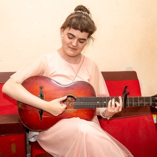 Telegram profile photo for 🍃🌷🤩!Гитаристка с крепким чаем!✨🙏🎸