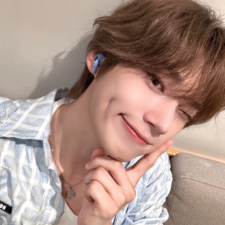 Telegram profile photo for 🔒| park hanbin's dimples🩵