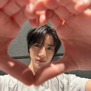 Telegram profile photo for hearts4gyu <3