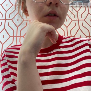 Telegram profile photo for варя коментирует...🤍