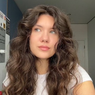 Telegram profile photo for asya_with_books | Ася с книжкой✨