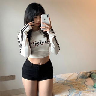 Telegram profile photo for 依依课表爱情❤️空间