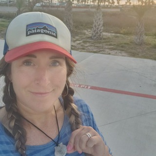 Telegram profile photo for 3LifeEssentials with Amy Miller
