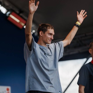 Telegram profile photo for Sergei SharoV🏃🏻➡️
