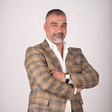 Telegram profile photo for الأستاذ علاء الحديد