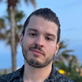 Telegram profile photo for Кирилл Твиттерил