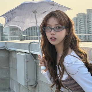 Telegram profile photo for ev. ^ྀི картонный домик