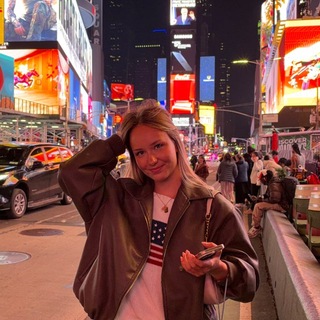 Telegram profile photo for Полина - фриланс & продажи 💰