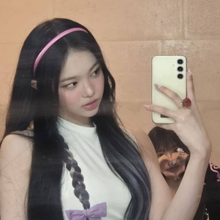 Telegram profile photo for poster girl پك ایآن