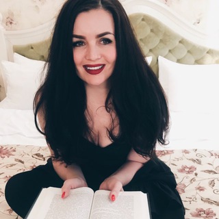 Telegram profile photo for ОЛЯ МАРТИН | АКЦИИ 🧠