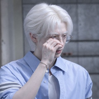 Telegram profile photo for 𝖣𝗎𝗇𝗁𝗂𝗅𝗅