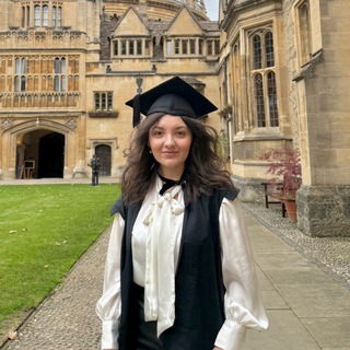 Telegram profile photo for The Oxford girl